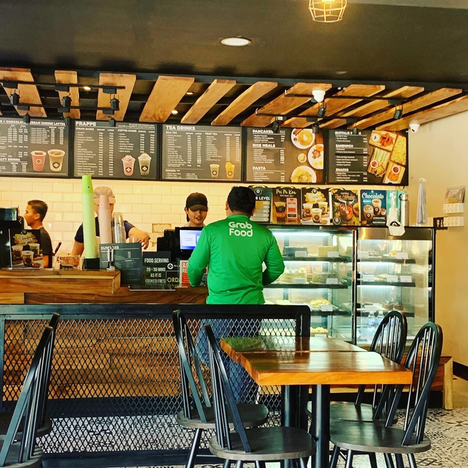 Blackscoop Cafe - Retiro St., QC - 2019